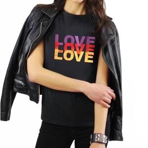 NEW UNSWEETENED crewneck micro tee in love